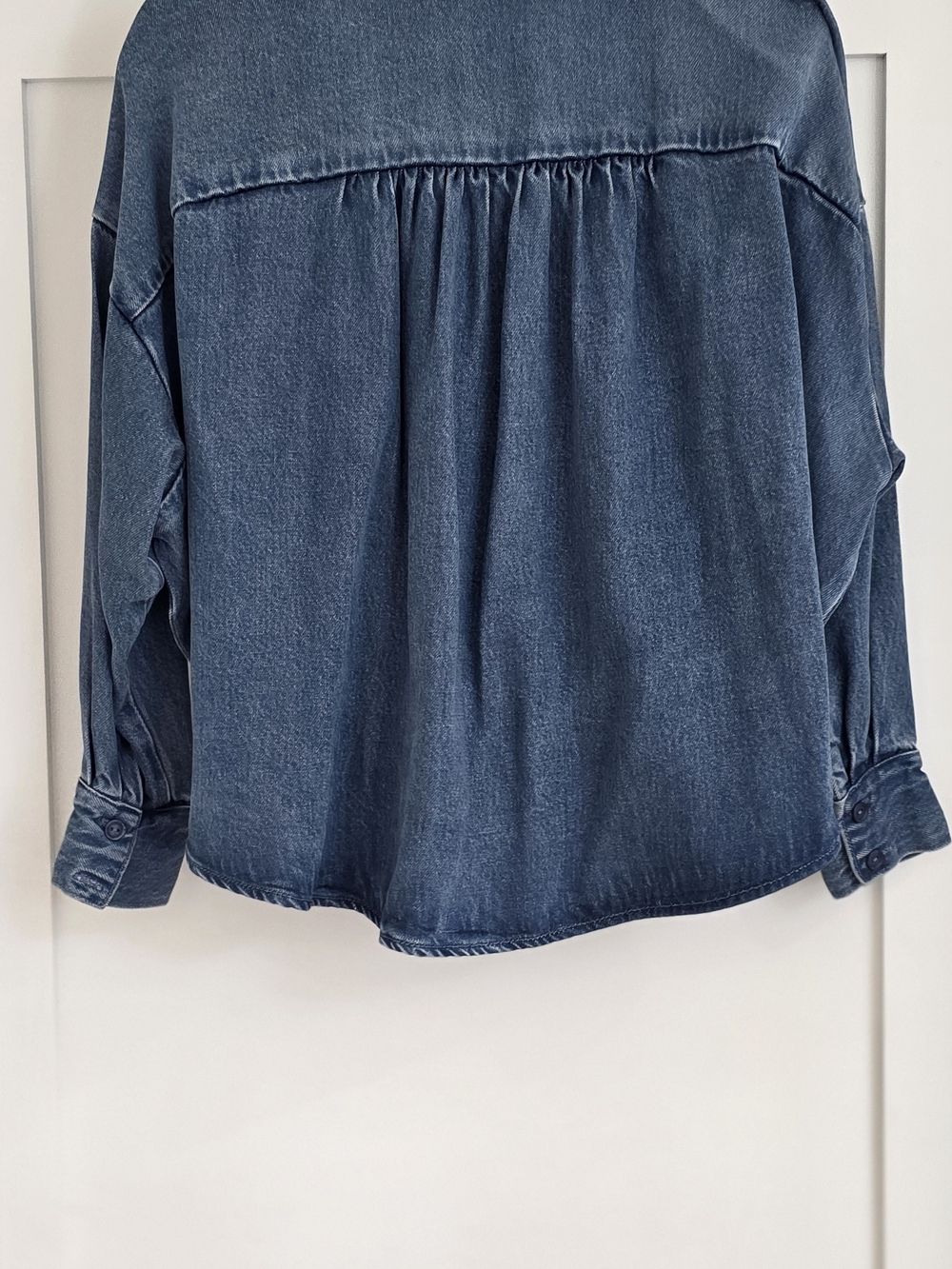 Young Fabulous Broke Denim Shirt XS Tied Front Boho Coastal Cowgirl Vacation - Picture 2 of 3